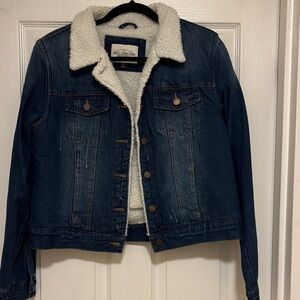 NWOT Sherpa-Lined Jean Jacket